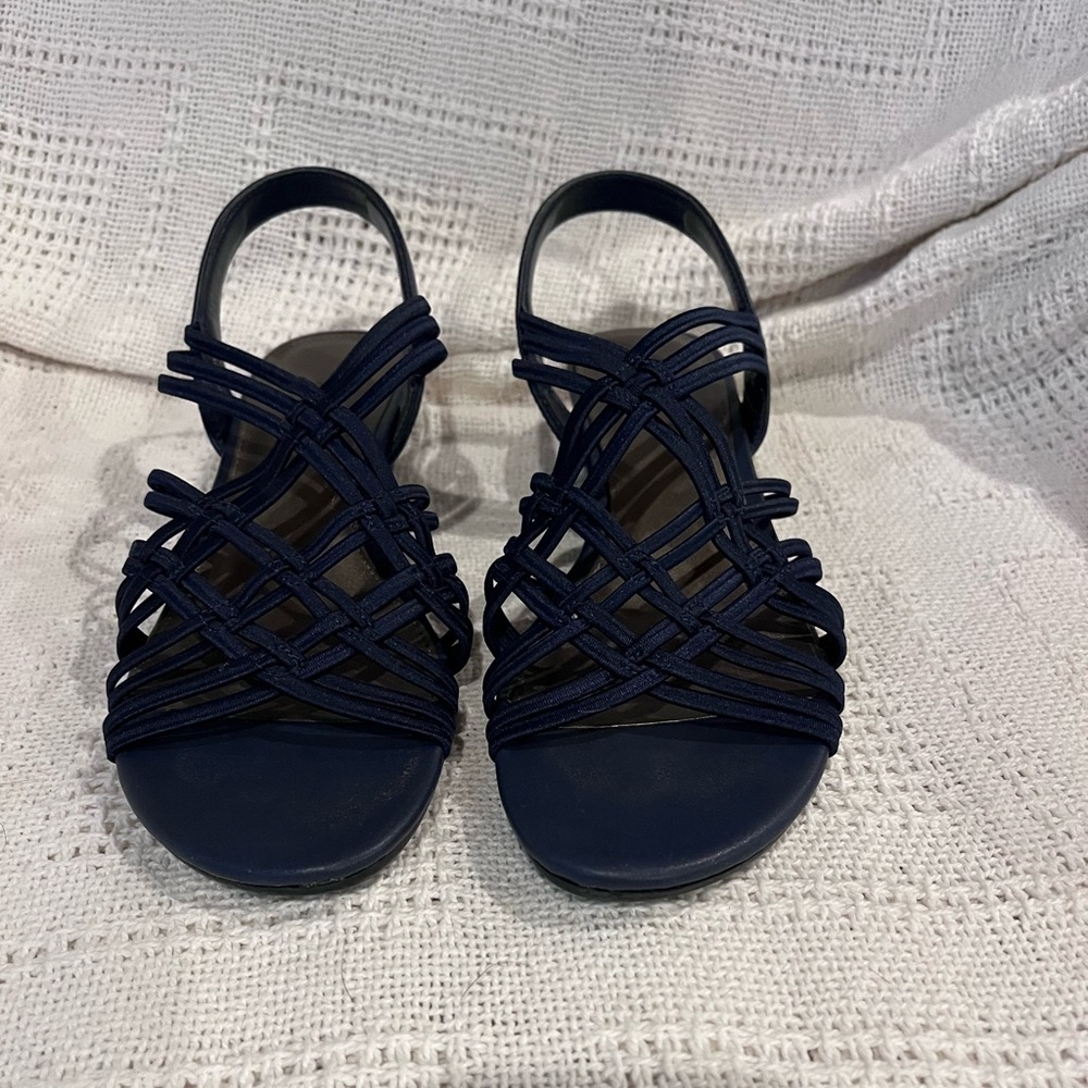 IMPO Flex navy sandals
